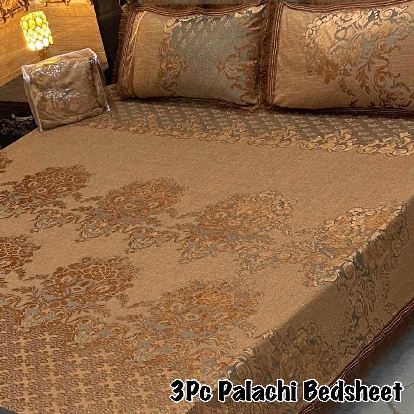 Velvet Palachi Bedsheet Set